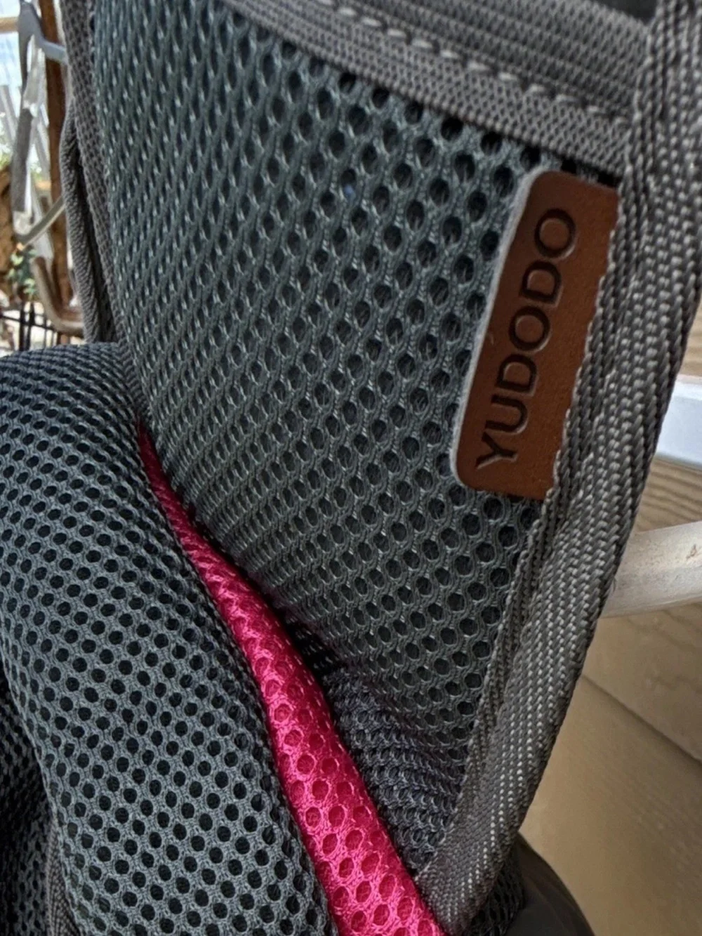 YUDODO New Adjustable Pet Sling Carrier , Neck, collar mesh extras Pink&Gray S
